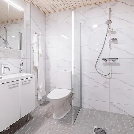 Compact 2bdr With Private Sauna