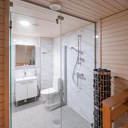 Compact 2bdr With Private Sauna 罗瓦涅米