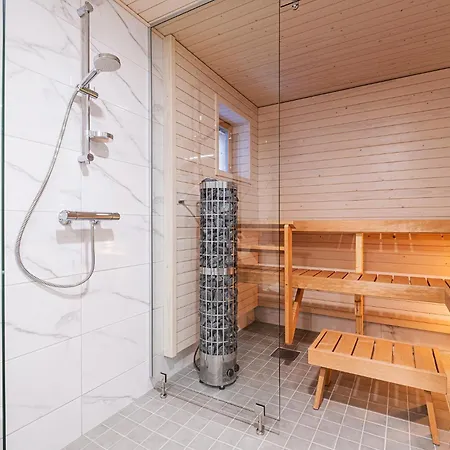 公寓 Compact 2bdr With Private Sauna