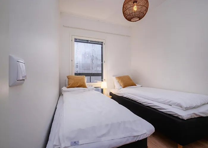 Compact 2bdr With Private Sauna *