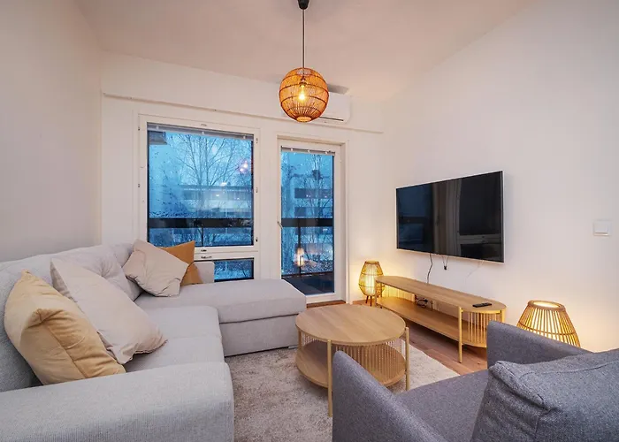 Compact 2bdr With Private Sauna *